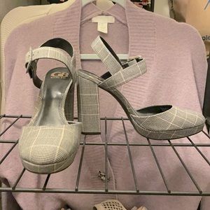 Gianni Bini Plaid Heels